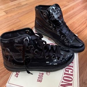 Women true religion high top shoes